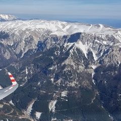 Flugwegposition um 12:45:41: Aufgenommen in der Nähe von Altenberg an der Rax, Österreich in 2276 Meter